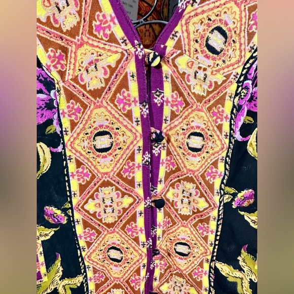 NWT Free People Catch me if you can floral boho v neck blouse size M - Picture 4 of 12